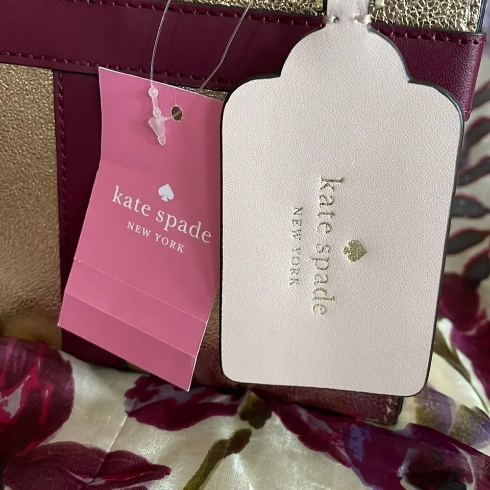 Brand New Kate Spade Leather Wrapping Party Gift Box Present Crossbody Purse